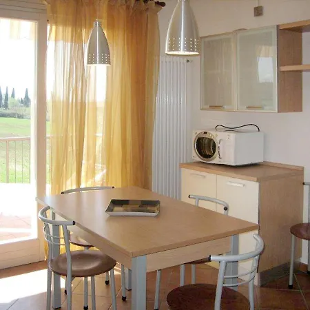 Le Camelie 132s * Lazise
