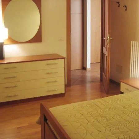 Le Camelie 132s Appartamento *